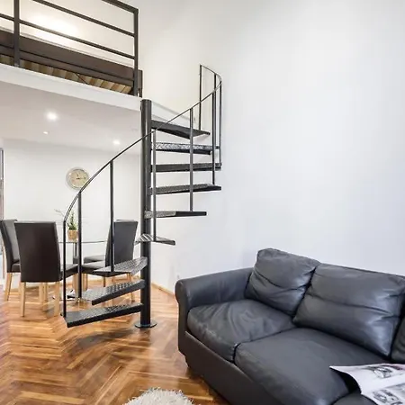 Bpr Robinia Downtown Apartment *