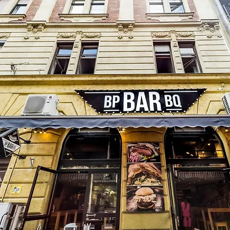 Bpr Robinia Downtown Lejlighed Budapest
